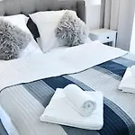 Bialy Dom Apartamento Kołobrzeg