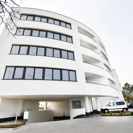 Bialy Dom Apartment Kolobrzeg